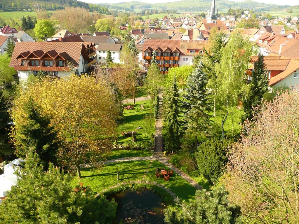 Parkhotel Zum Stern Oberaula Esterno foto